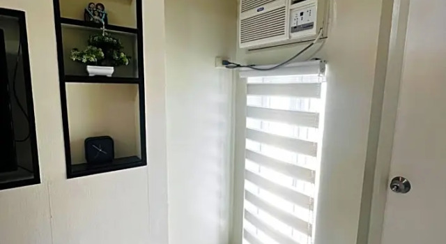 Netflix and Unli WIFI!!! The Elchies Room at Tagaytay Prime Residence
