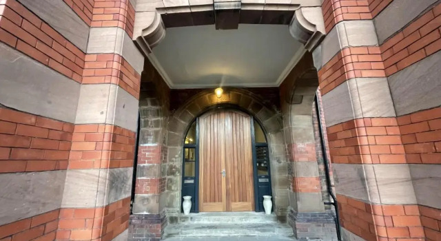 Gibson Manor Apartments, Varaa Huoneisto Asunnot kohteessa Merseyside, Huoneisto