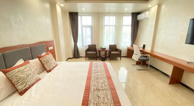 Bi An Hotel, Забронировать Отель Отели Вьентьяна с парковкой, Парковка