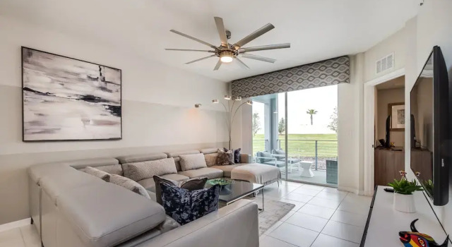 Beautiful 3 Bdrm 2 Bath Condo