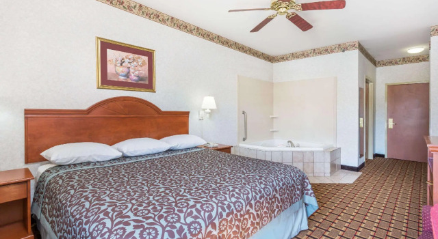 Двухместный люкс Days Inn by Wyndham, Glen Allen - Richmond North