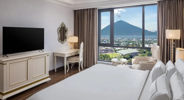 Двухместный номер Premium с видом на горы Meliá Vinpearl Tay Ninh