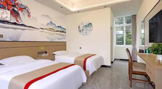 Люкс Deluxe Tengchong Jianlan Business Hotel