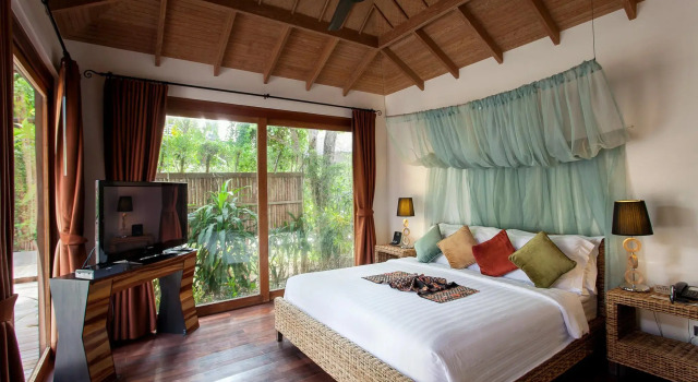 Tango Luxe Beach Villa Samui