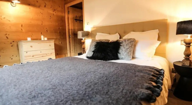 Chalet Epinette, Забронировать Шале Виллы Овернь-Рона-Альпы, Вилла