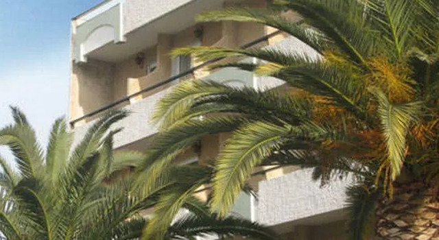 Zikas Hotel, Prenota Hotel Hotel a Preveza con parcheggio, Parcheggio