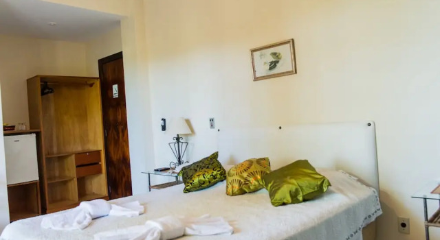 Двухместный номер Standard Hotel Cave do Sol