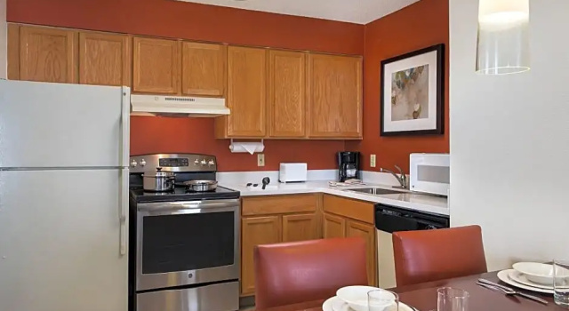 Четырёхместный люкс с 2 комнатами Residence Inn Salt Lake City Cottonwood