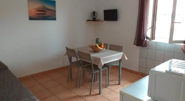 Апартаменты c 1 комнатой Apartments I-P