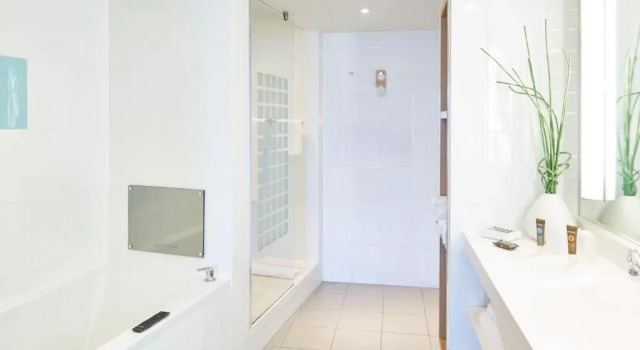 Двухместный номер Executive Novotel Liverpool Centre
