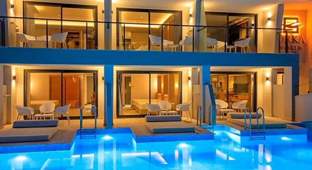 Двухместный номер Standard с видом на бассейн Orka World Hotel & Aquapark