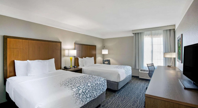 Четырёхместный номер Standard La Quinta by Wyndham Manteca - Ripon