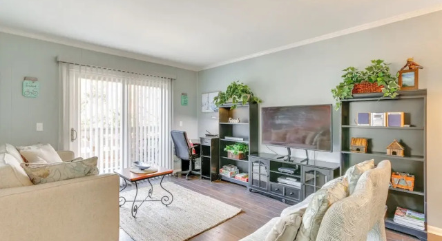 < 1 Mi to Coligny Beach Park: Condo w/ Tennis!, Забронировать Апартаменты/квартира Апартаменты Южной Каролины, Апартаменты/квартира