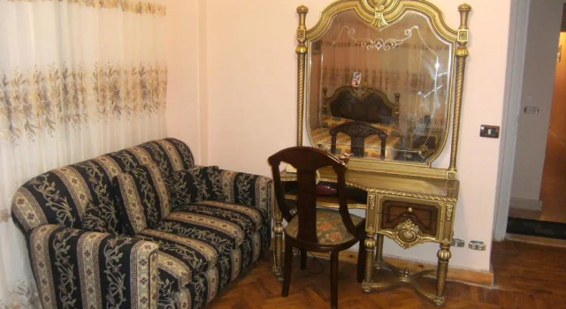300 sqm2 flat in Cairo, Rezervovat Hotel Gíza 