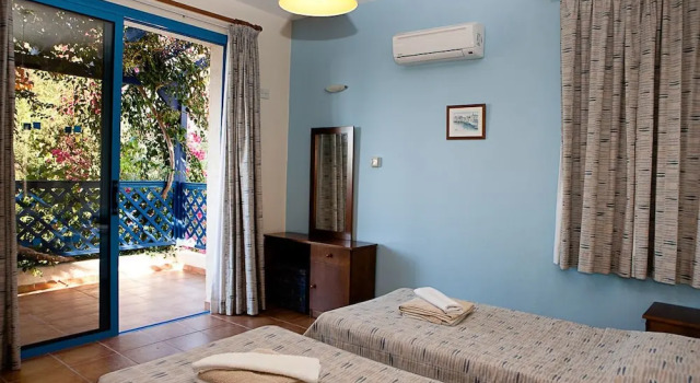 Banana Cyprus Villas, Book Hotel Hotels in Kissonerga with a Pool, Swimming Pool