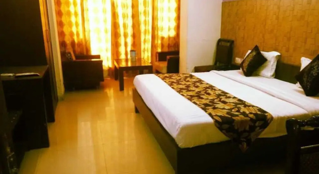 Номер Executive Hotel Krishna Residency