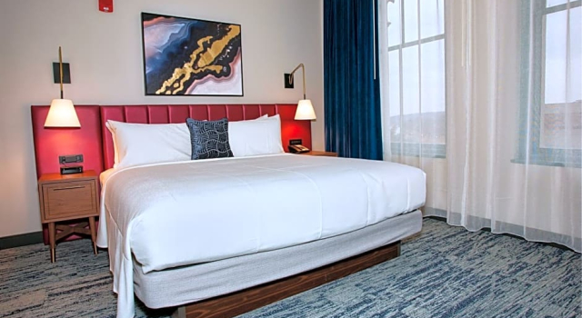 Standard Zimmer BLU-Tique, Akron, a Tribute Portfolio Hotel