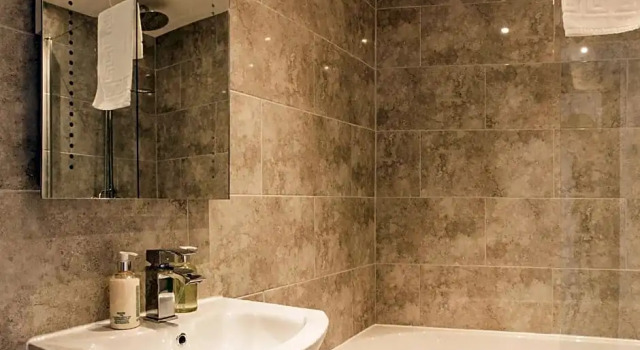 Номер Superior White Lion Hotel
