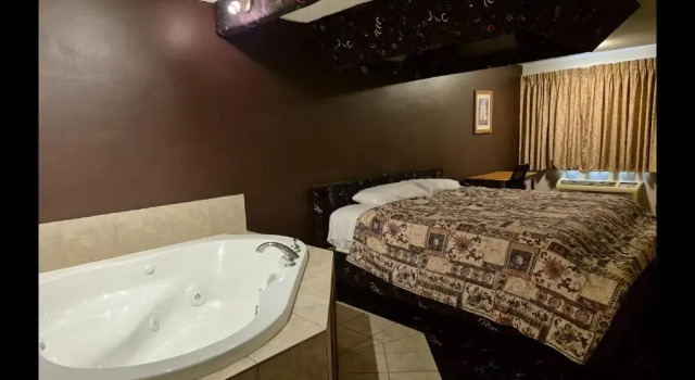 Двухместный люкс General Bragg Inn & Suites Chickamauga