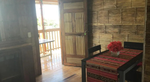 Suki Cafe Apartments