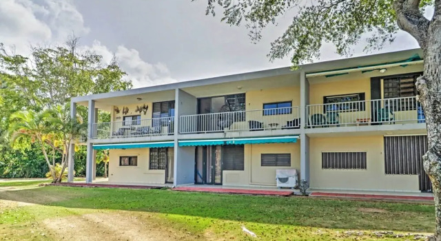 Coastal Puerto Rican Apartment - Walk to Beach!, Rezerwuj Apartament Apartamenty w Rio Grande, Apartament