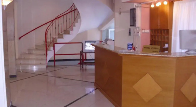 Hotel Cybele Pefki, Prenota Hotel Pefki Eubea