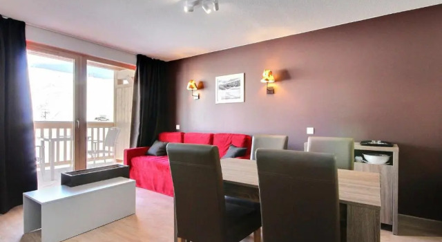 Appartement La Plagne, 2 pièces, 4 personnes - FR-1-455-23