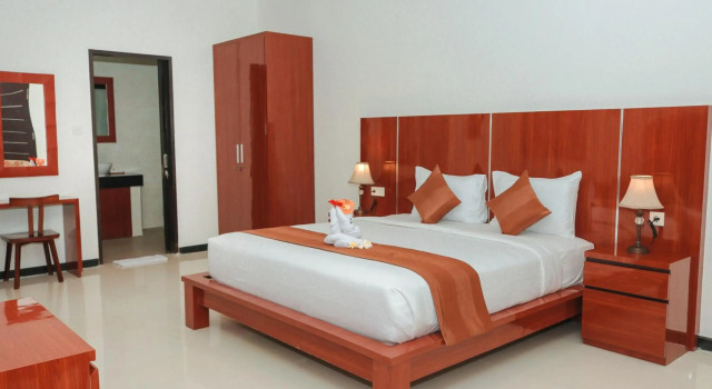 ZEN Rooms Shri Laksmi Seminyak, Забронировать Отель Отели в центре Легиан, в центре
