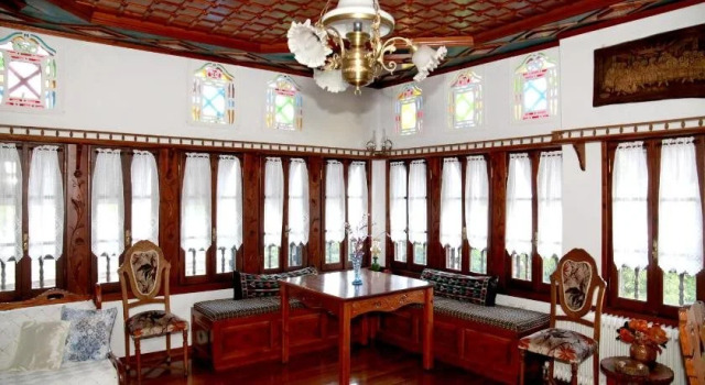 Archontiko Blana, Book Hotel Vizitsa 