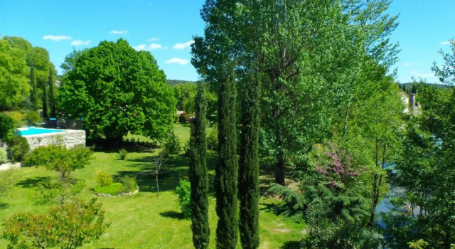 Logis des Magnans - Deux Chambres familiales pour 4 ou 5 personnes -, Book Hotel Hoteller i Sauve med parkering, Parkering