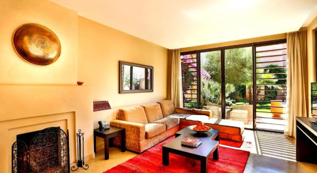 Вилла с 2 комнатами Villa Riad Al Maaden