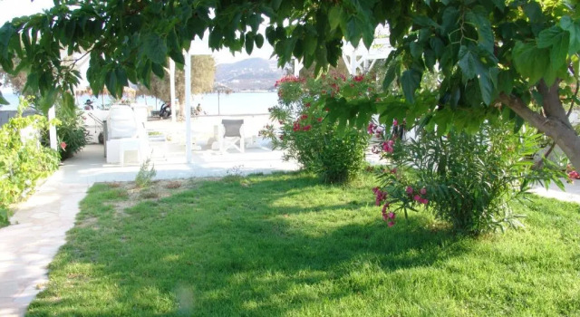 Студия Цокольный этаж Avlomonasbeach