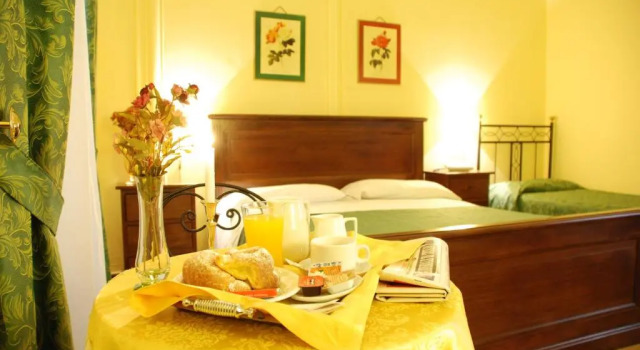 Четырёхместный номер Standard Hotel del Centro