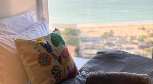 Arabian Nights Beach Hostel, Забронировать Хостел Хостелы Эмирата Дубая, рядом с Торговый центр The Beach, Хостел