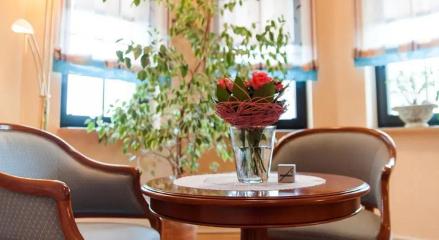Gasthof Sauerteig, Rezerwuj Hotel Hotele w Bawaria z parkingiem, Parking