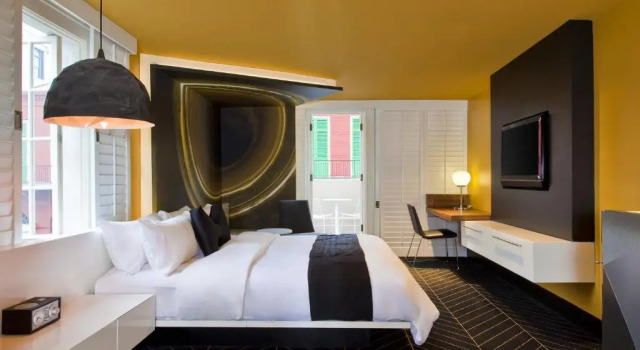 Двухместный номер Standard с балконом Hotel de la Poste - French Quarter, A Renaissance Hotel