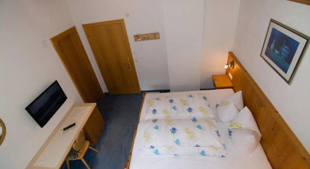 Garni Dorfblick, Prenota Hotel Hotel a Tirolo con parcheggio, Parcheggio