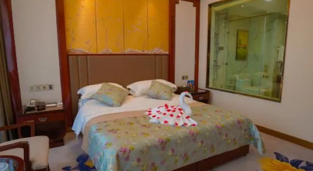 Люкс Business Tianfeng International Hotel