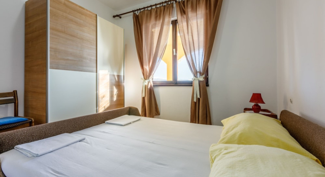 Villa NOVI by Villas Guide, Забронировать Апартаменты/квартира Отели Приморско-Горанской жупания с парковкой, Парковка