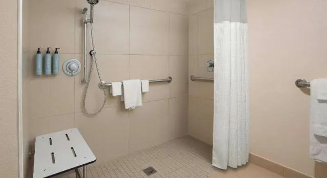 Четырёхместный люкс Residence Inn by Marriott New Orleans Metairie