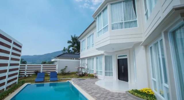 Villa De lujo Nirvana Villas Puncak