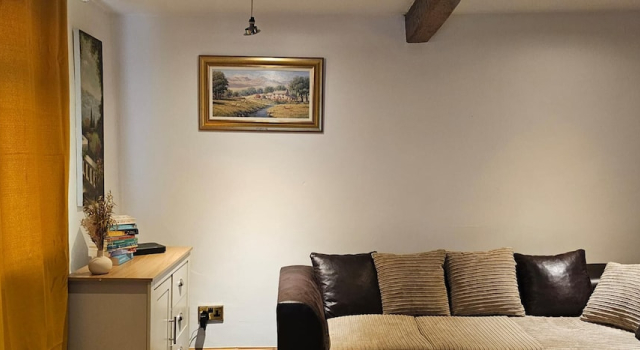 Delightful Space-view Farmhouse Astronauts Lodge, Book Feriehus Sommerhuse i Lancashire, Hytte