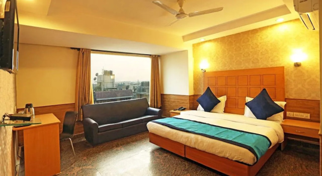 OYO 4002 Hotel Dwaraka, Забронировать Отель Отели Коччи 3 звезды, 3*