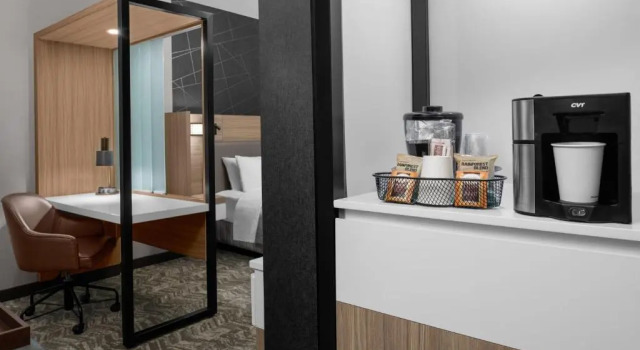 Люкс SpringHill Suites by Marriott Riverside Redlands
