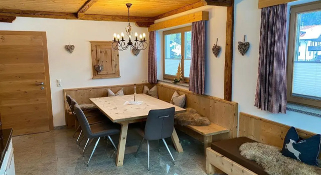 Апартаменты с 5 комнатами с балконом Appartement Sonnenschein