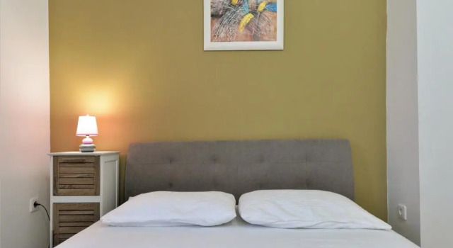 Апартаменты c 1 комнатой с балконом и с видом на море Apartments Helena