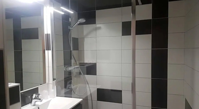 Номер Comfort Logis Hotel Des Grands Vins