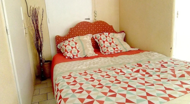 Studio in Bergerac, With Pool Access, Enclosed Garden and Wifi - 800 m, Rezervasyon Otel Bergerac havuzlu oteller, Yüzme Havuzu
