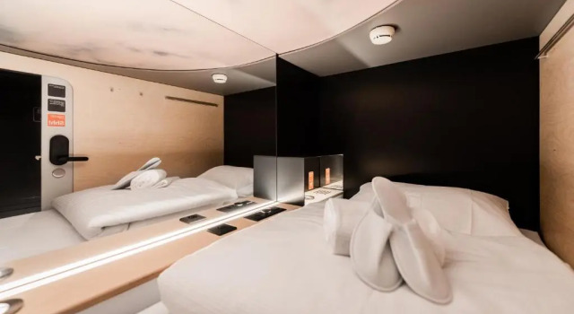 Capsule Hotel - Zurich Airport