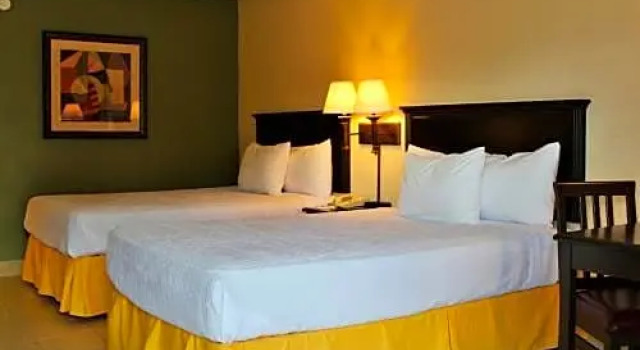 Четырёхместный номер Standard Champions World Resort